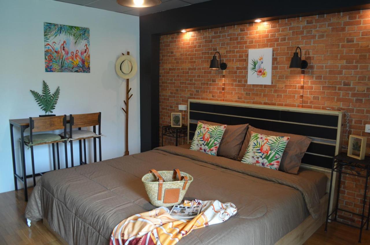 Dawnthaya Ayutthaya House บ้านดอนธยๅ อยุธยา Εξωτερικό φωτογραφία